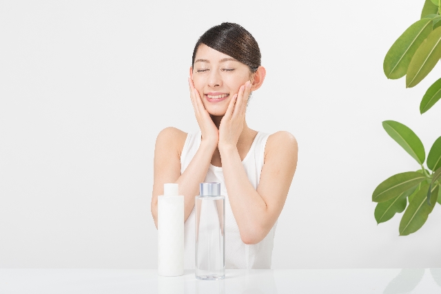 敏感肌用の化粧水、おすすめ６選！美白からオーガニック、温泉水まで